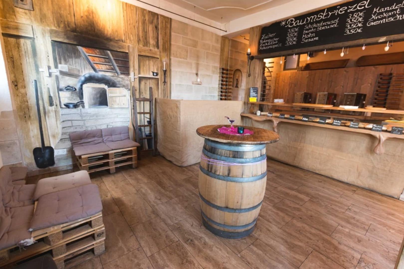 Angebot: Bei uns sparen Sie 0,50 Euro auf einen Baumstriezel Ihrer Wahl